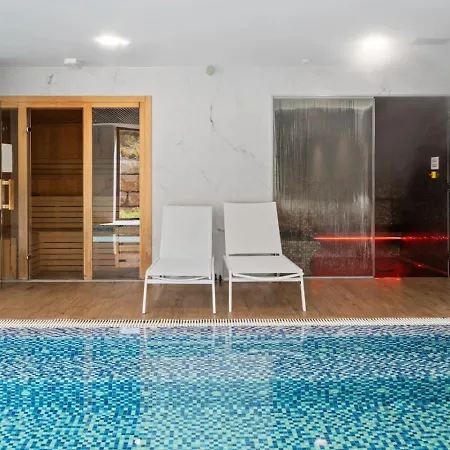 דירה Luxury Wellness With Pool In Exclusive Oasis325 -
