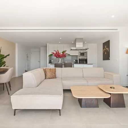 Apartamento Luxe 3br Apt. Met Wellness In Oasis 325 Estepona